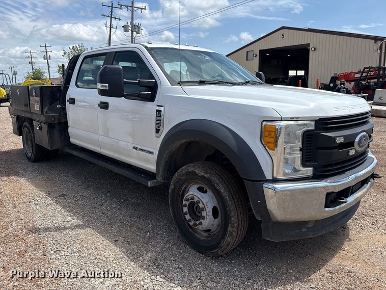 image for item NK9194 2017 Ford F550 Crew Cab flatbed pickup truck
