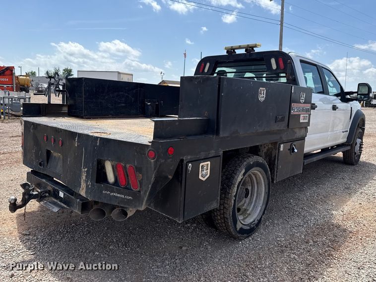 image for item NK9194 2017 Ford F550 Crew Cab flatbed pickup truck