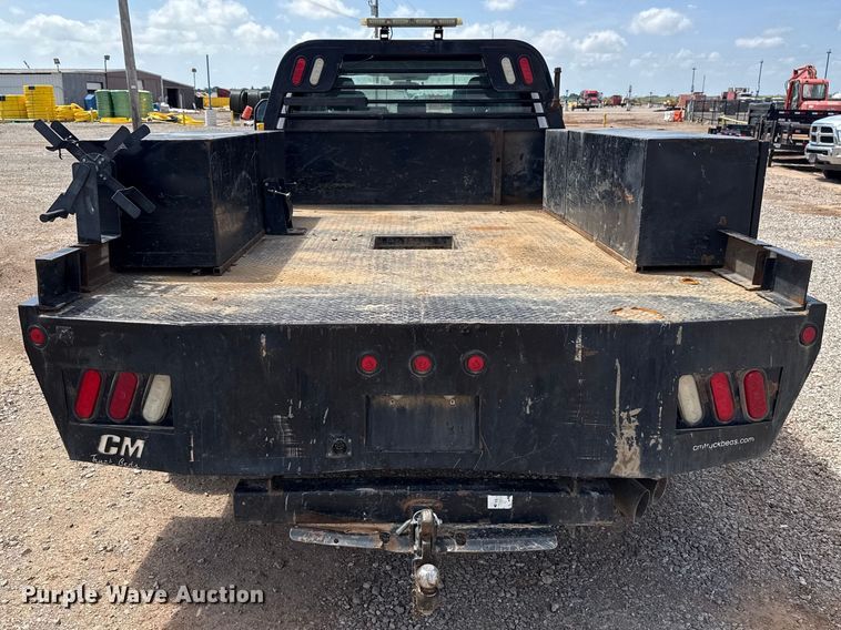 image for item NK9194 2017 Ford F550 Crew Cab flatbed pickup truck