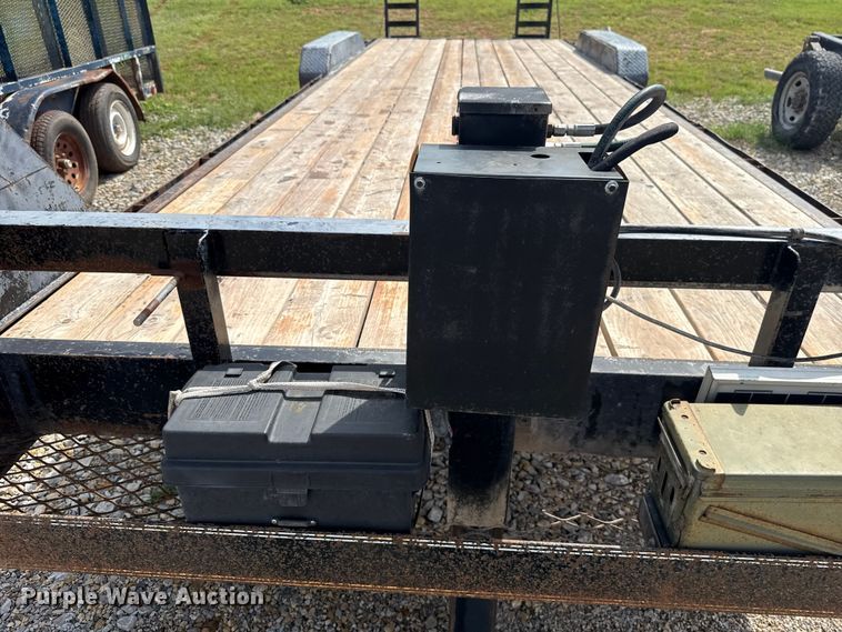 image for item NK9200 2014 Top Hat EHGN24X7-14E-F equipment trailer