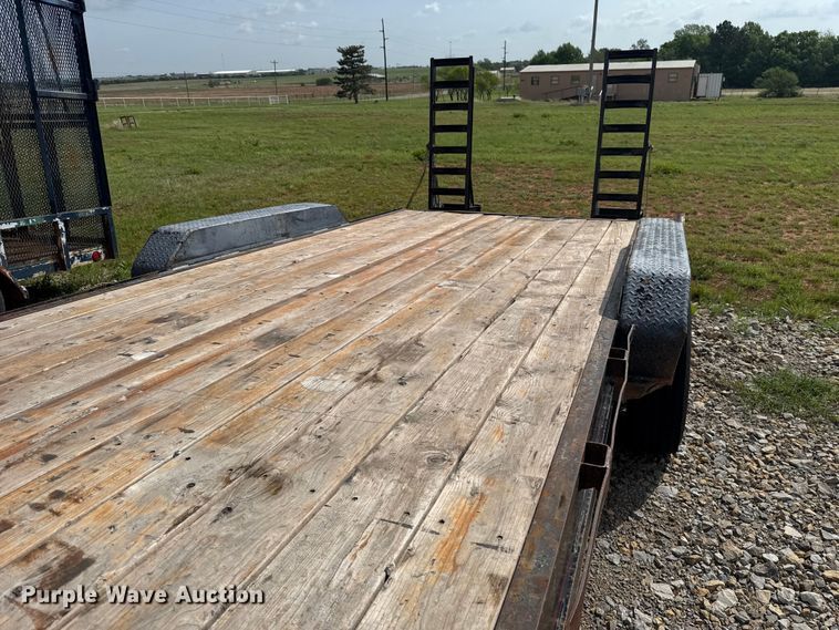 image for item NK9200 2014 Top Hat EHGN24X7-14E-F equipment trailer