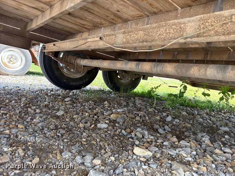 image for item NK9200 2014 Top Hat EHGN24X7-14E-F equipment trailer