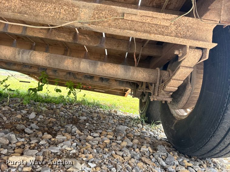 image for item NK9200 2014 Top Hat EHGN24X7-14E-F equipment trailer