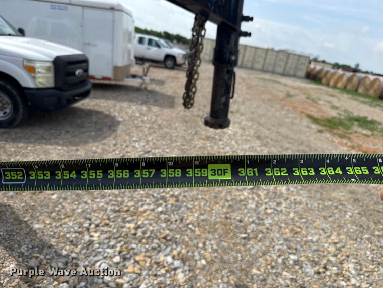 image for item NK9200 2014 Top Hat EHGN24X7-14E-F equipment trailer