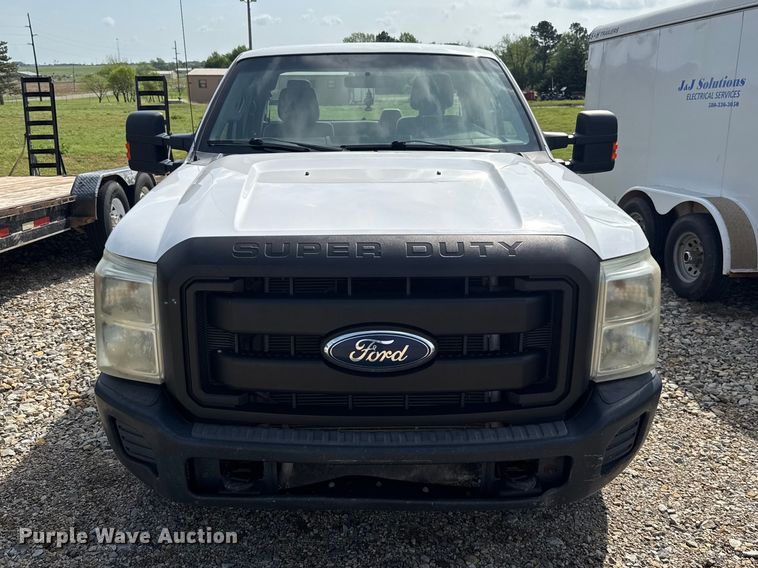 image for item NK9201 2011 Ford F250 Super Duty Ext. Cab pickup truck cab and chassis