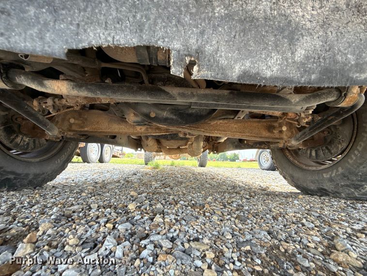 image for item NK9201 2011 Ford F250 Super Duty Ext. Cab pickup truck cab and chassis