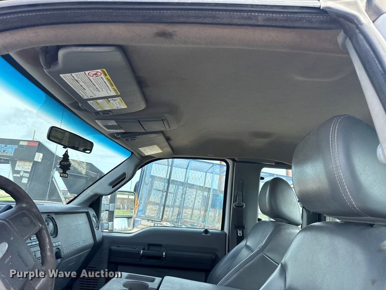 image for item NK9201 2011 Ford F250 Super Duty Ext. Cab pickup truck cab and chassis