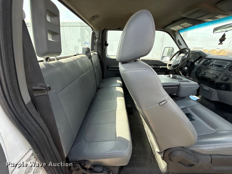 image for item NK9201 2011 Ford F250 Super Duty Ext. Cab pickup truck cab and chassis