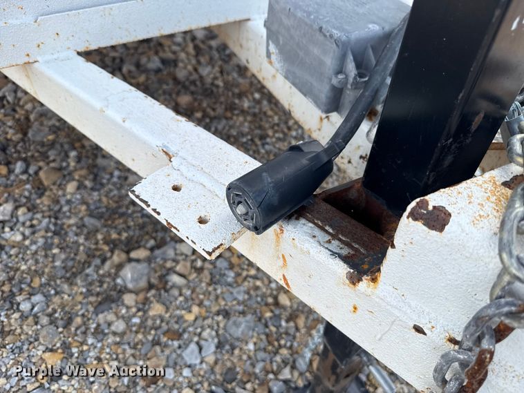 image for item NK9202 1998 S&H Cargo BH enclosed cargo trailer