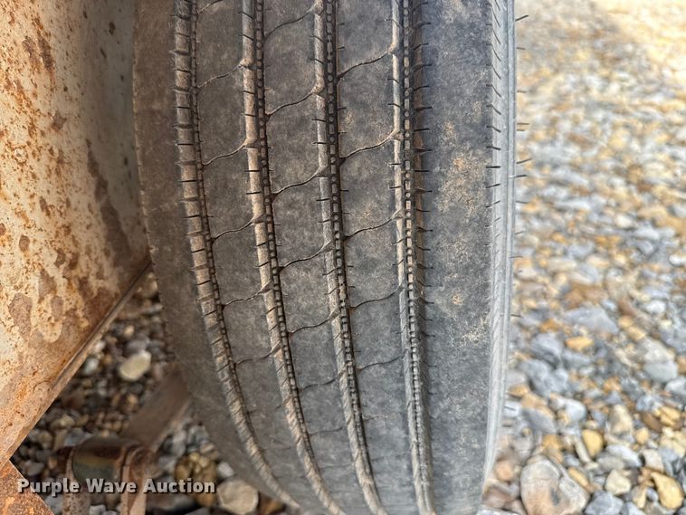 image for item NK9202 1998 S&H Cargo BH enclosed cargo trailer