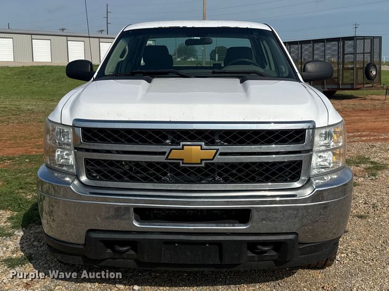 image for item NK9203 2013 Chevrolet Silverado 2500HD Ext. Cab pickup truck