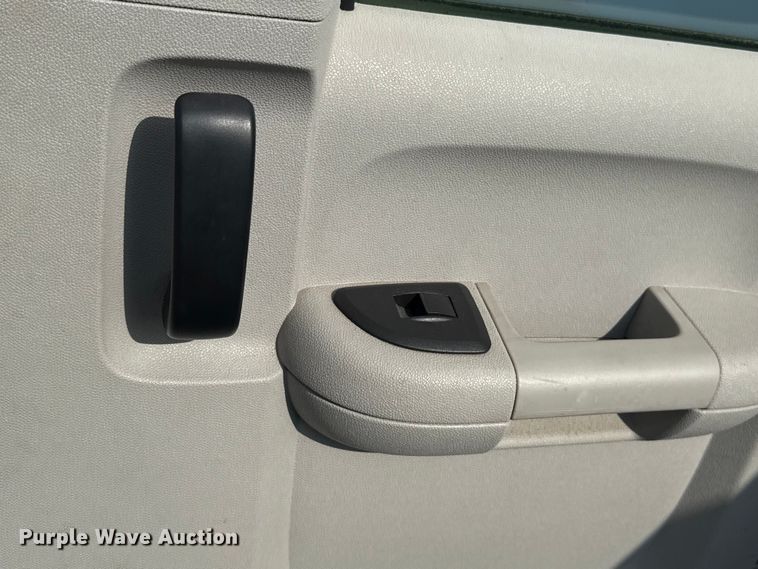 image for item NK9203 2013 Chevrolet Silverado 2500HD Ext. Cab pickup truck