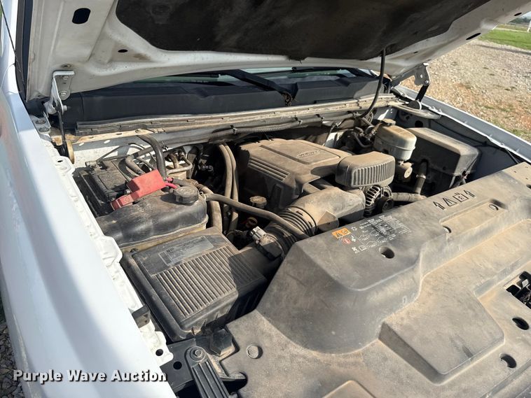 image for item NK9203 2013 Chevrolet Silverado 2500HD Ext. Cab pickup truck