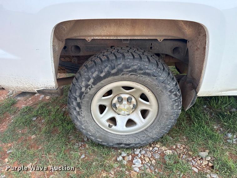 image for item NK9204 2015 Chevrolet Silverado 1500 Ext. Cab pickup truck