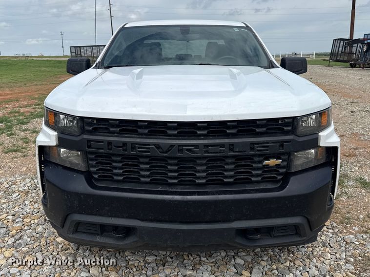 image for item NK9208 2022 Chevrolet Silverado 1500 Crew Cab pickup truck