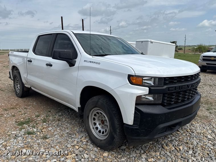 image for item NK9208 2022 Chevrolet Silverado 1500 Crew Cab pickup truck