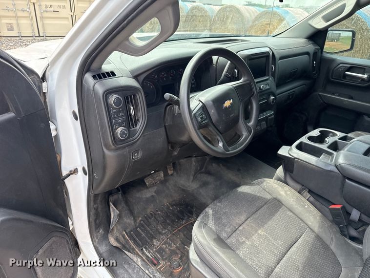 image for item NK9208 2022 Chevrolet Silverado 1500 Crew Cab pickup truck