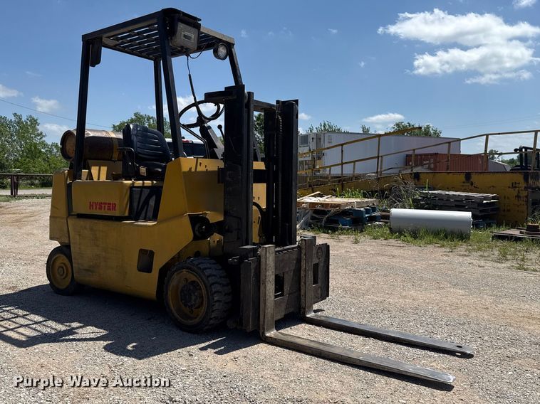 image for item NK9222 Hyster S40XL forklift