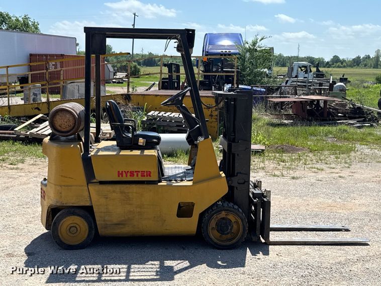 image for item NK9222 Hyster S40XL forklift