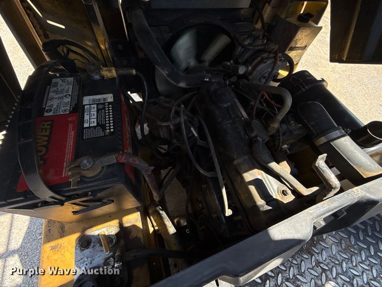 image for item NK9222 Hyster S40XL forklift