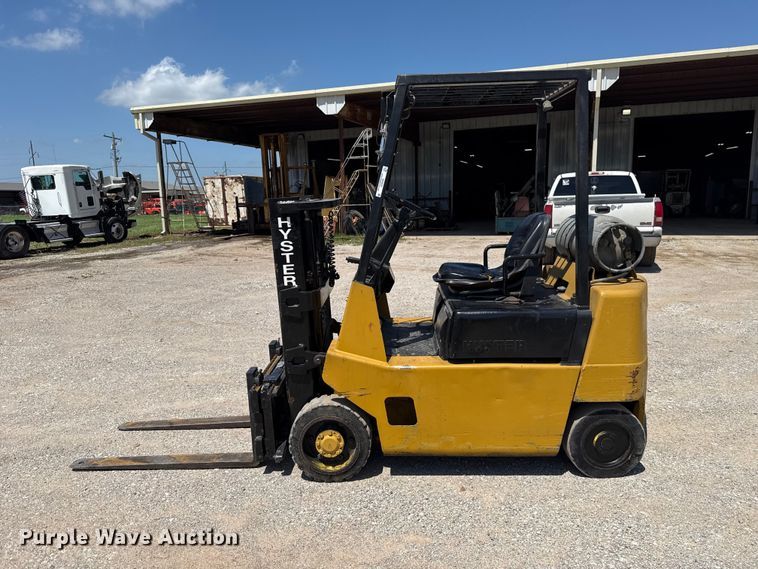 image for item NK9223 Hyster S40XL forklift