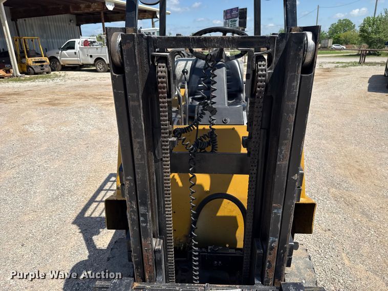 image for item NK9223 Hyster S40XL forklift