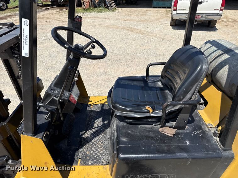 image for item NK9223 Hyster S40XL forklift