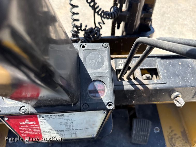 image for item NK9223 Hyster S40XL forklift