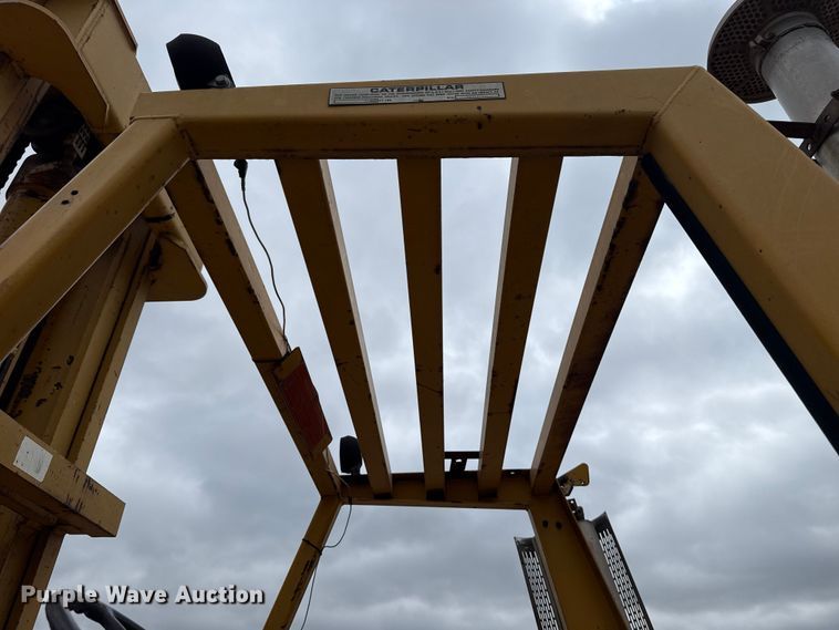 image for item NK9224 Caterpillar V225 forklift