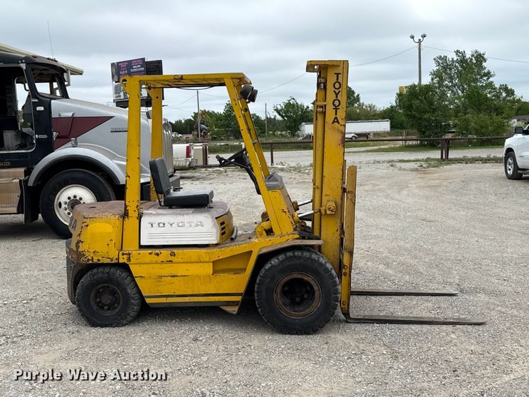 image for item NK9225 Toyota 42-3FG25 forklift