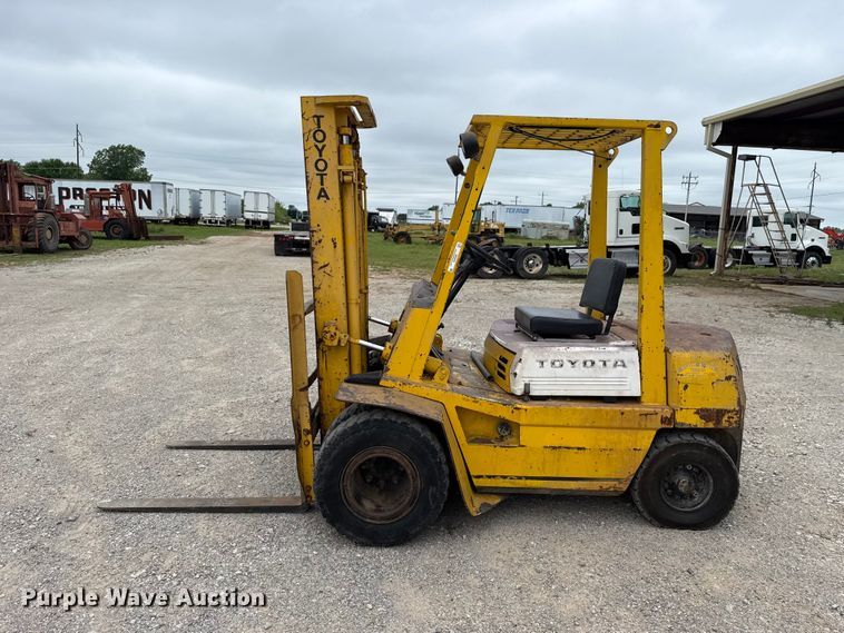 image for item NK9225 Toyota 42-3FG25 forklift