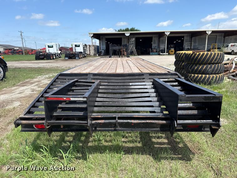 image for item NK9226 1995 National Trailer Mfg. equipment trailer