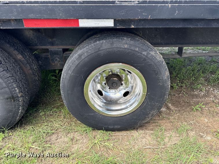image for item NK9226 1995 National Trailer Mfg. equipment trailer
