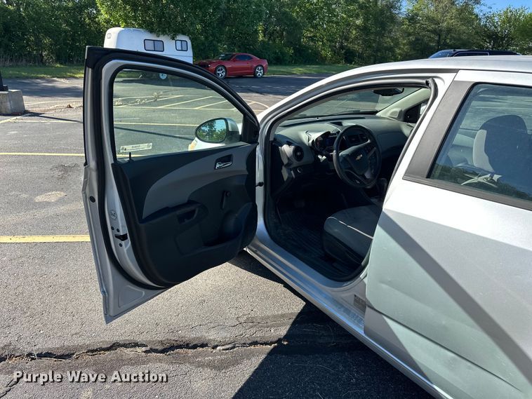 image for item OJ9949 2013 Chevrolet Sonic 
