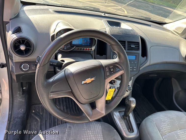 image for item OJ9949 2013 Chevrolet Sonic 