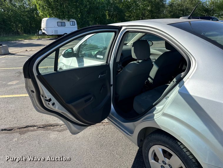 image for item OJ9949 2013 Chevrolet Sonic 