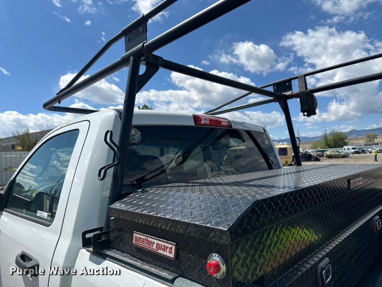image for item YA2111 2018 RAM 1500 pickup truck