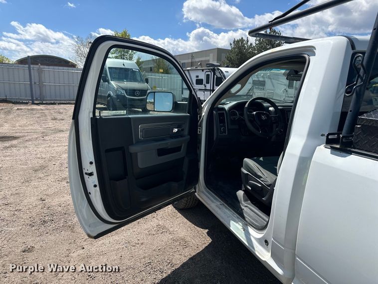 image for item YA2111 2018 RAM 1500 pickup truck