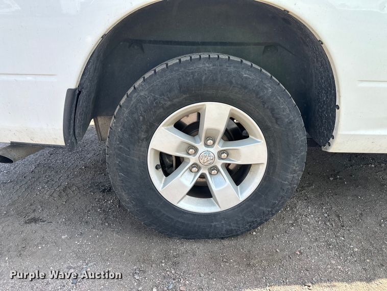 image for item YA2111 2018 RAM 1500 pickup truck