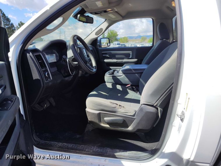 image for item YA2113 2016 RAM 1500 pickup truck