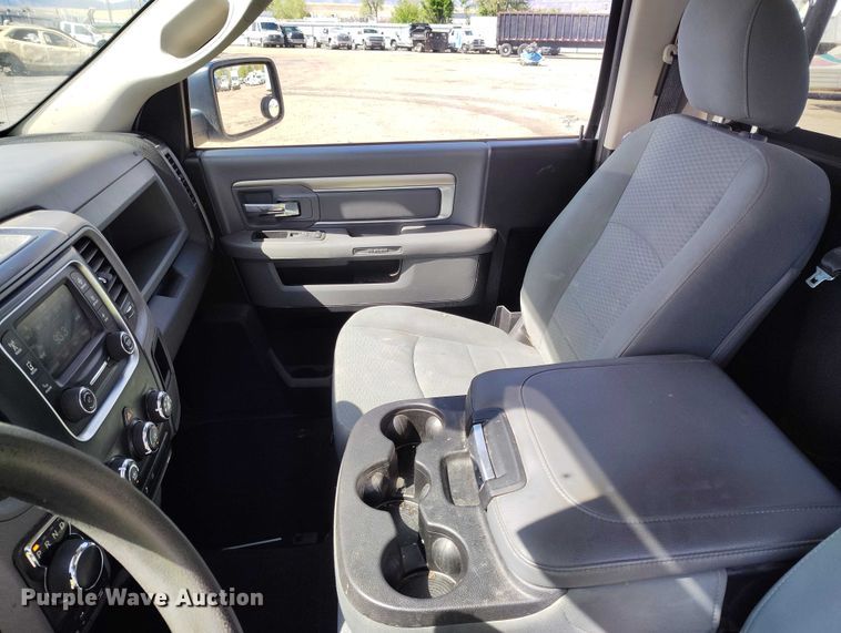 image for item YA2113 2016 RAM 1500 pickup truck