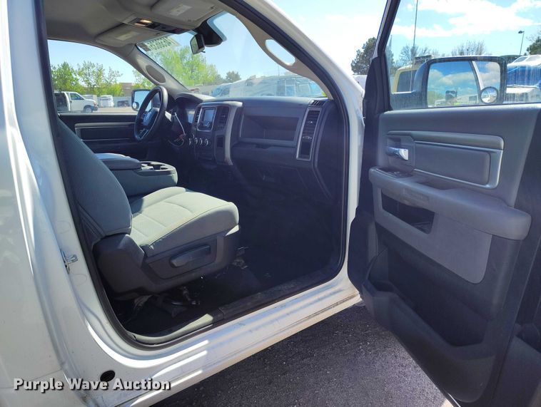 image for item YA2113 2016 RAM 1500 pickup truck