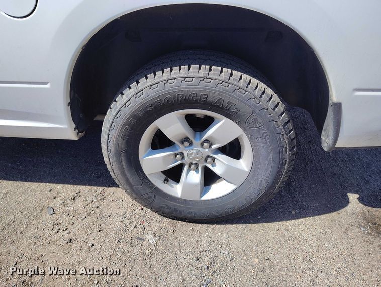 image for item YA2113 2016 RAM 1500 pickup truck