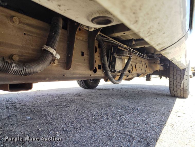 image for item YA2114 2018 GMC Savana G2500 van