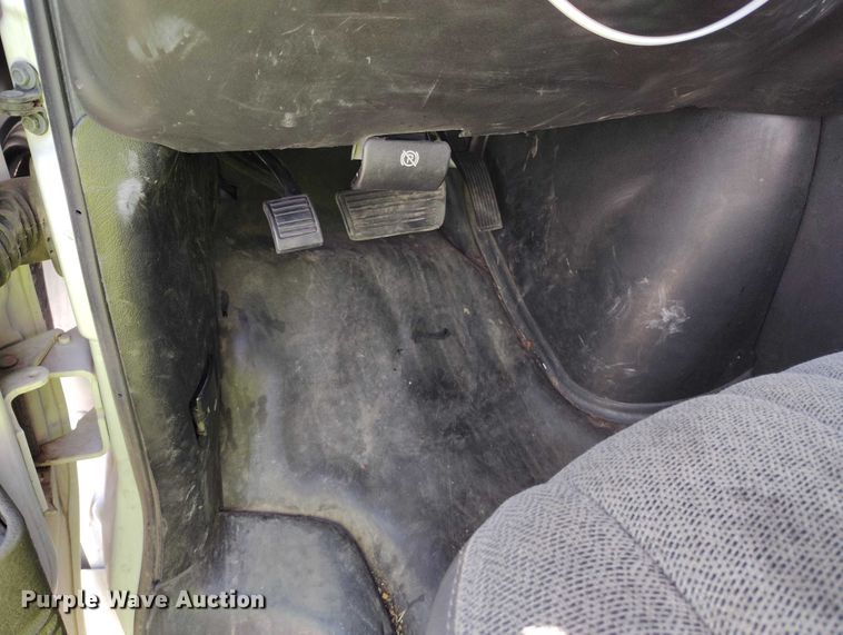 image for item YA2114 2018 GMC Savana G2500 van