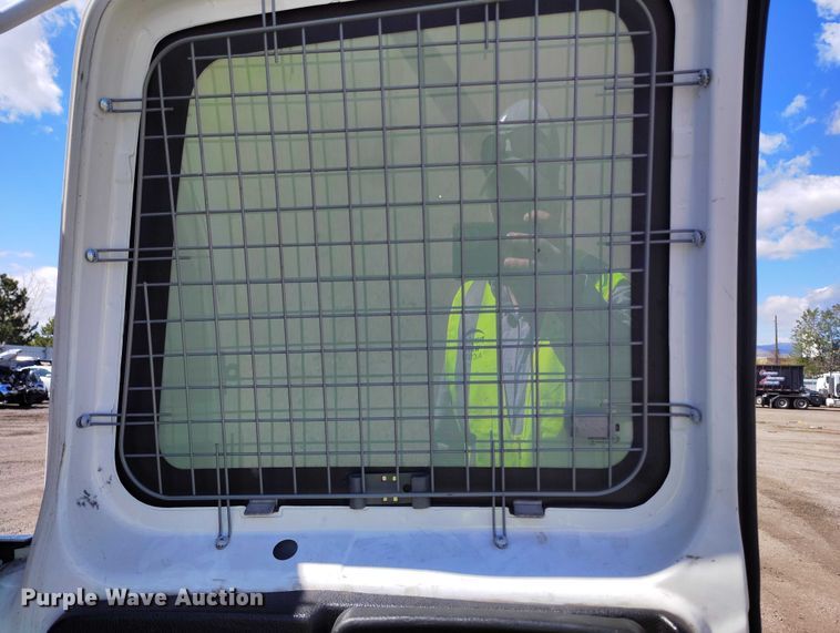 image for item YA2114 2018 GMC Savana G2500 van