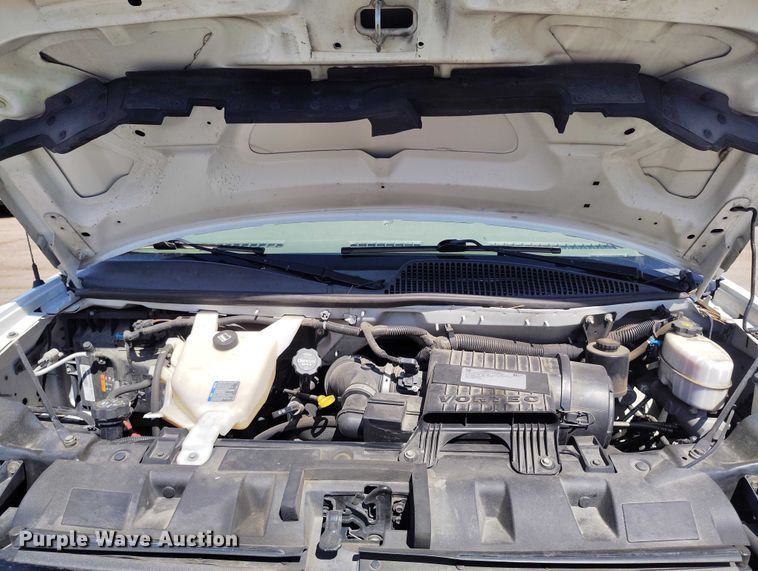 image for item YA2114 2018 GMC Savana G2500 van