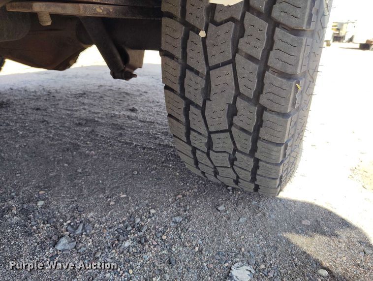 image for item YA2114 2018 GMC Savana G2500 van