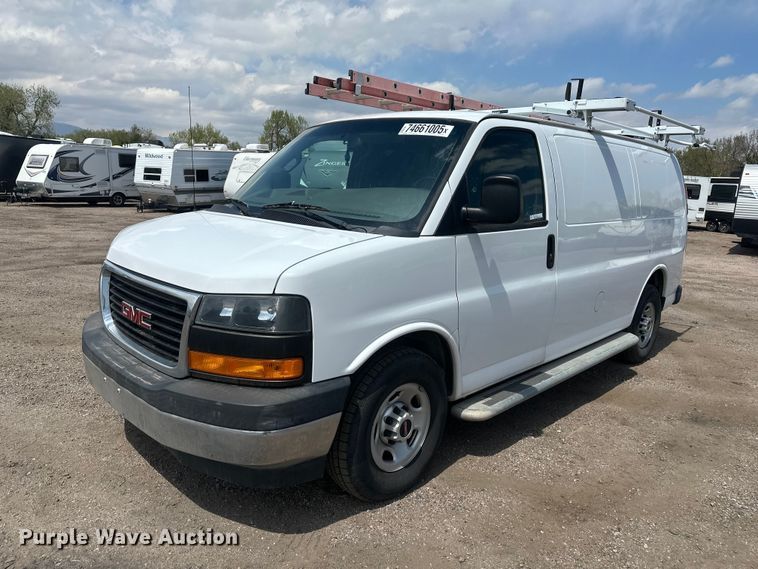 image for item YA2115 2018 GMC Savana G2500 van