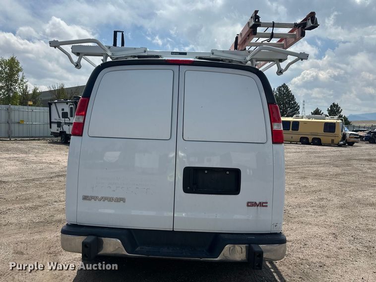 image for item YA2115 2018 GMC Savana G2500 van